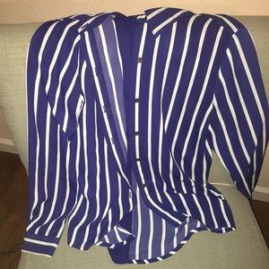 Navy blue/Mint button down shirt